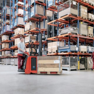 Linde Handhubwagen im Lager