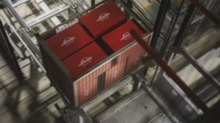 Linde Service Kits werden in Gitterboxen transportiert Linde Service Kits werden in Gitterboxen transportiert