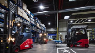Stapler mit Linde connect im Einsatz bei SMP Stapler mit Flottenmanagement Lösung Linde connect im Einsatz beim Automobilzulieferer SMP