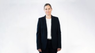 Dr. Karoline Jung-Senssfelder, Mitglied der Geschäftsführung von Linde Material Handling Dr. Karoline Jung-Senssfelder, Mitglied der Geschäftsführung von Linde Material Handling