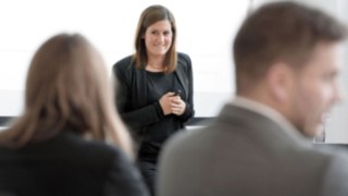 office-meeting-4370_2270 office-meeting-4370_2270