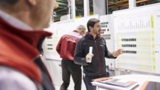 Besprechung von Linde Mitarbeitern der Entwicklung & Konstruktion Besprechung von Linde Mitarbeitern der Entwicklung & Konstruktion