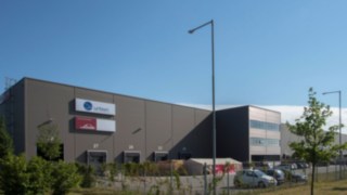 Das neue Distributionszentrum von Linde Material Handling im tschechischen Brno. Das neue Distributionszentrum von Linde Material Handling im tschechischen Brno.