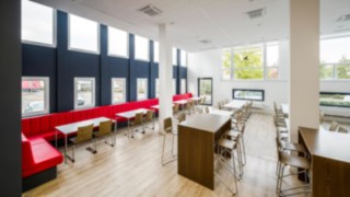 Die Kantine im neuen Headquarter von Linde Material Handling Die Kantine im neuen Headquarter von Linde Material Handling