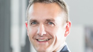 Zum 1. September 2017 übernimmt Markus Schmermund (49) die Position des Vice President Intralogistic Solutions bei Linde Material Handling. Zum 1. September 2017 übernimmt Markus Schmermund (49) die Position des Vice President Intralogistic Solutions bei Linde Material Handling.