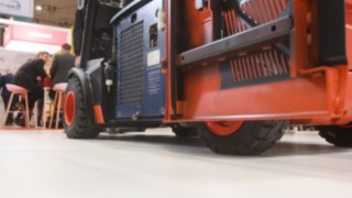 Detailaufnahme des Batterieelements eines Linde Staplers Detailaufnahme des Batterieelements eines Linde Staplers