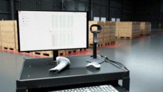 Computer-Bildschirm mit Benutzeroberfläche der Flottenmanagement-Software von Linde MH.