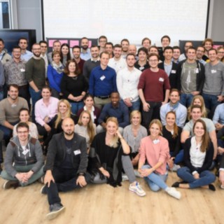 Gruppenbild aller Teilnehmer der Linde Think Box